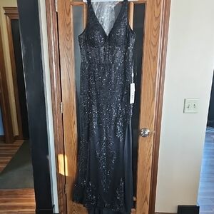 🆕 Colors dress Elegant Black Sequin Gown prom dress